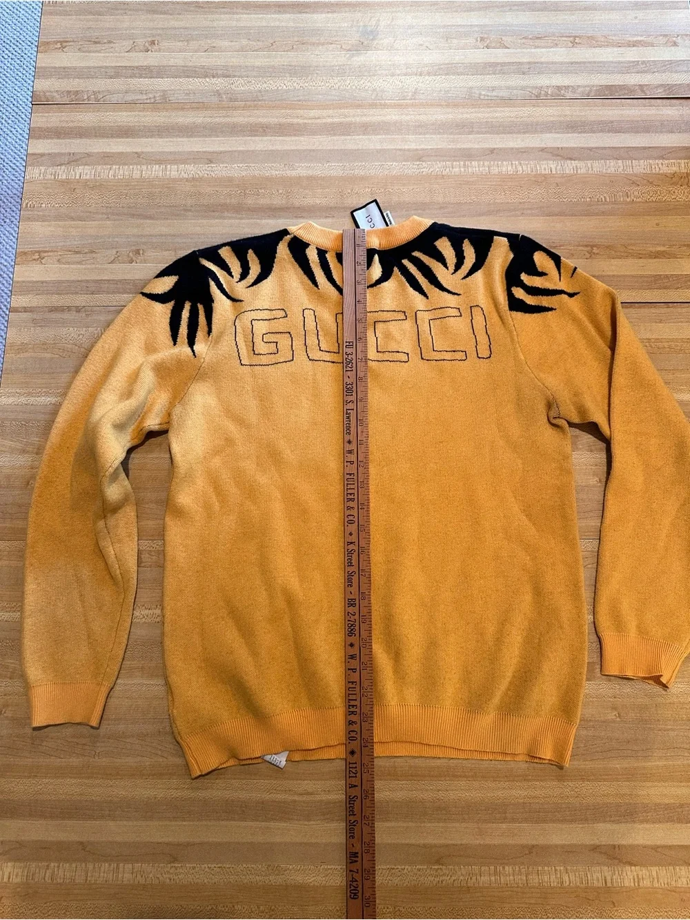 Gucci graphic sun